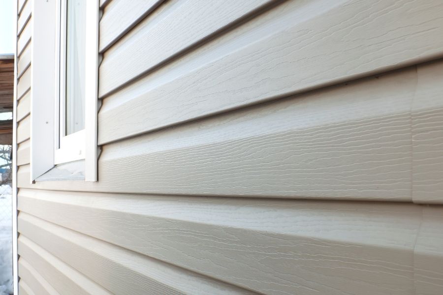 5 Most Common Vinyl Siding Problems in Plymouth Michigan