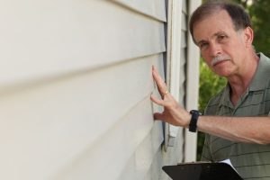 Pros and Cons of Vinyl Siding in Downriver MI: Which Style is Right for You?